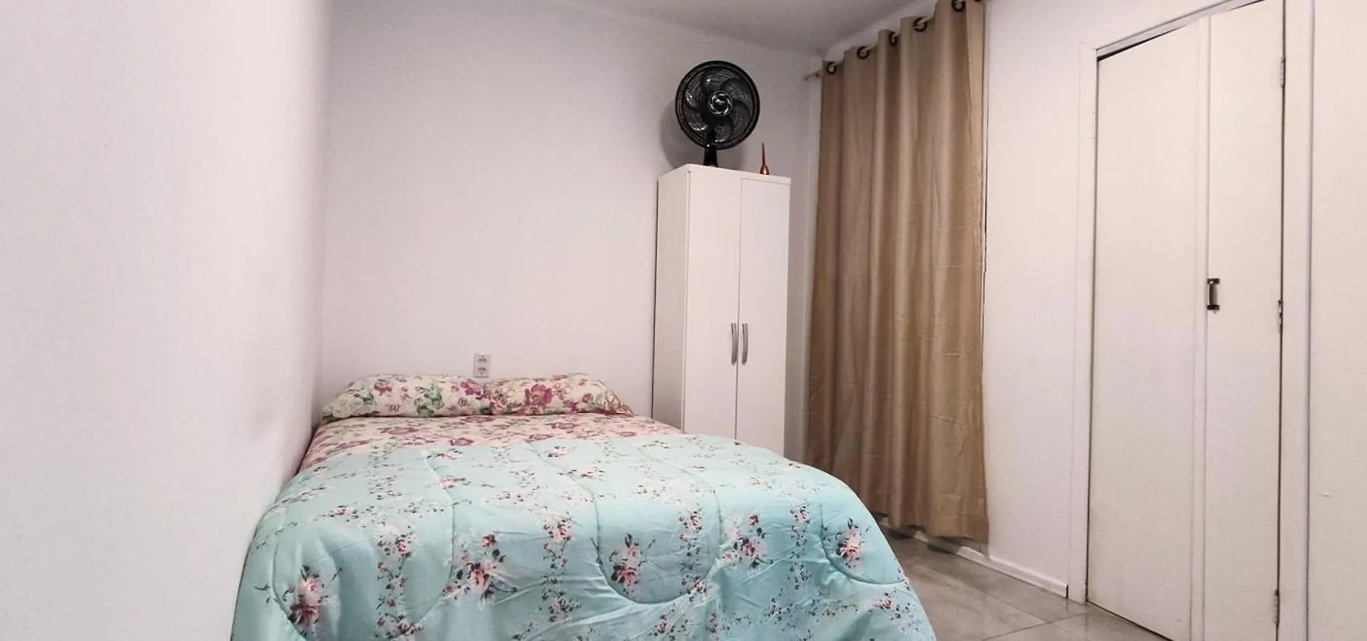 Flat 300 Metros Da Santa Casa Appartement Porto Alegre